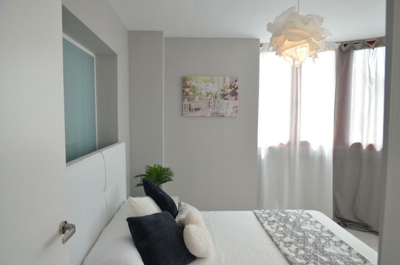 Residencial Cumbre Loix Apartamentos เบนิดอร์ม ภายนอก รูปภาพ